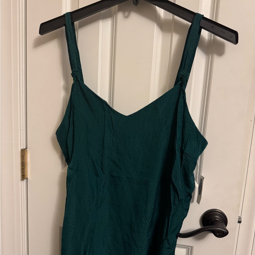 Green Sleeveless Top